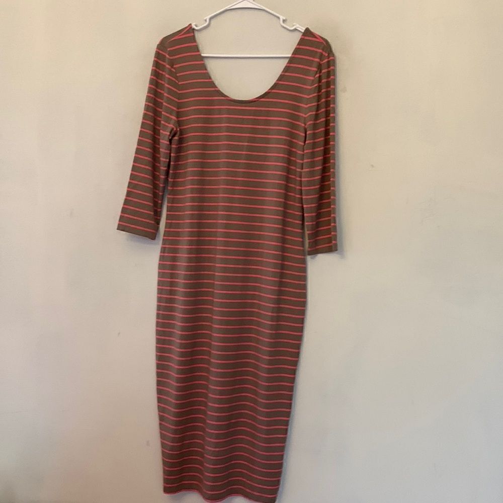APT 9 tan pink tee shirt dress with 3/4 length sleeves Size M NWT
